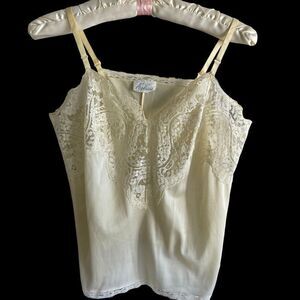 Vintage Applause Camisole Top Women's Size 34 Pale Yellow Lace Trim